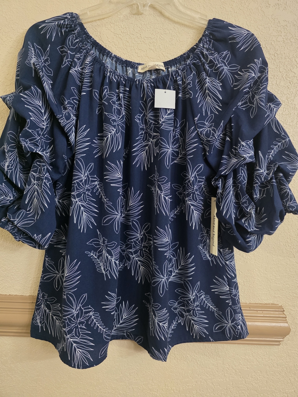 Women's Navy Floral Ruffle Sleeve Top